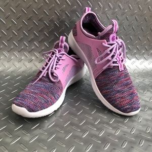 SPEEDKNIT running shoes Woman's size 6